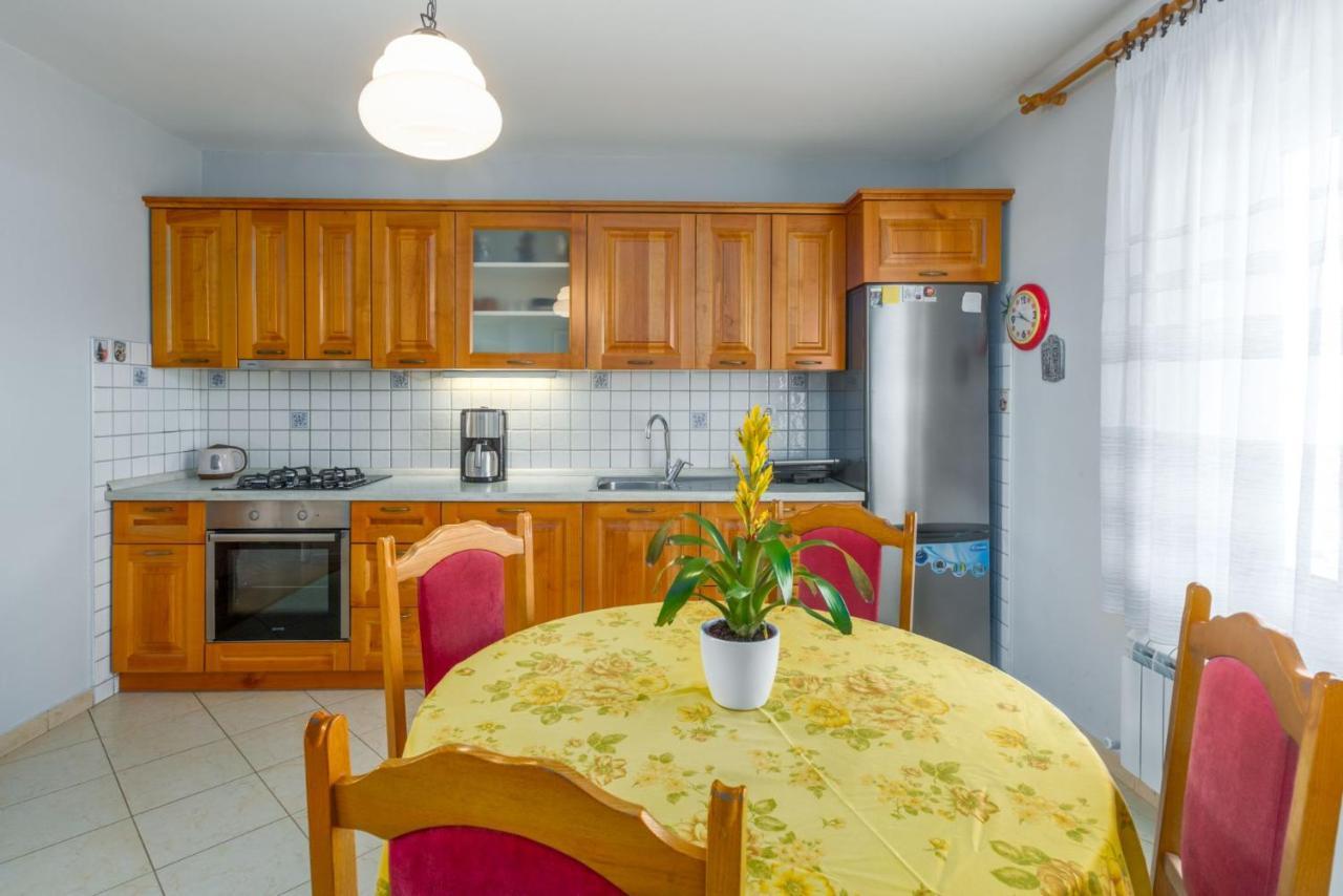 Lovely House Lindi In Porec Ngoại thất bức ảnh